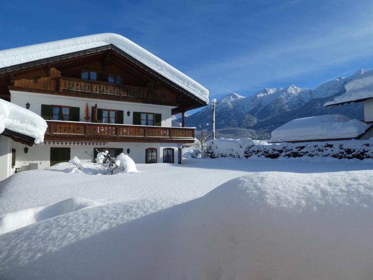 וולגאו Gaestehaus Bergblick מראה חיצוני תמונה